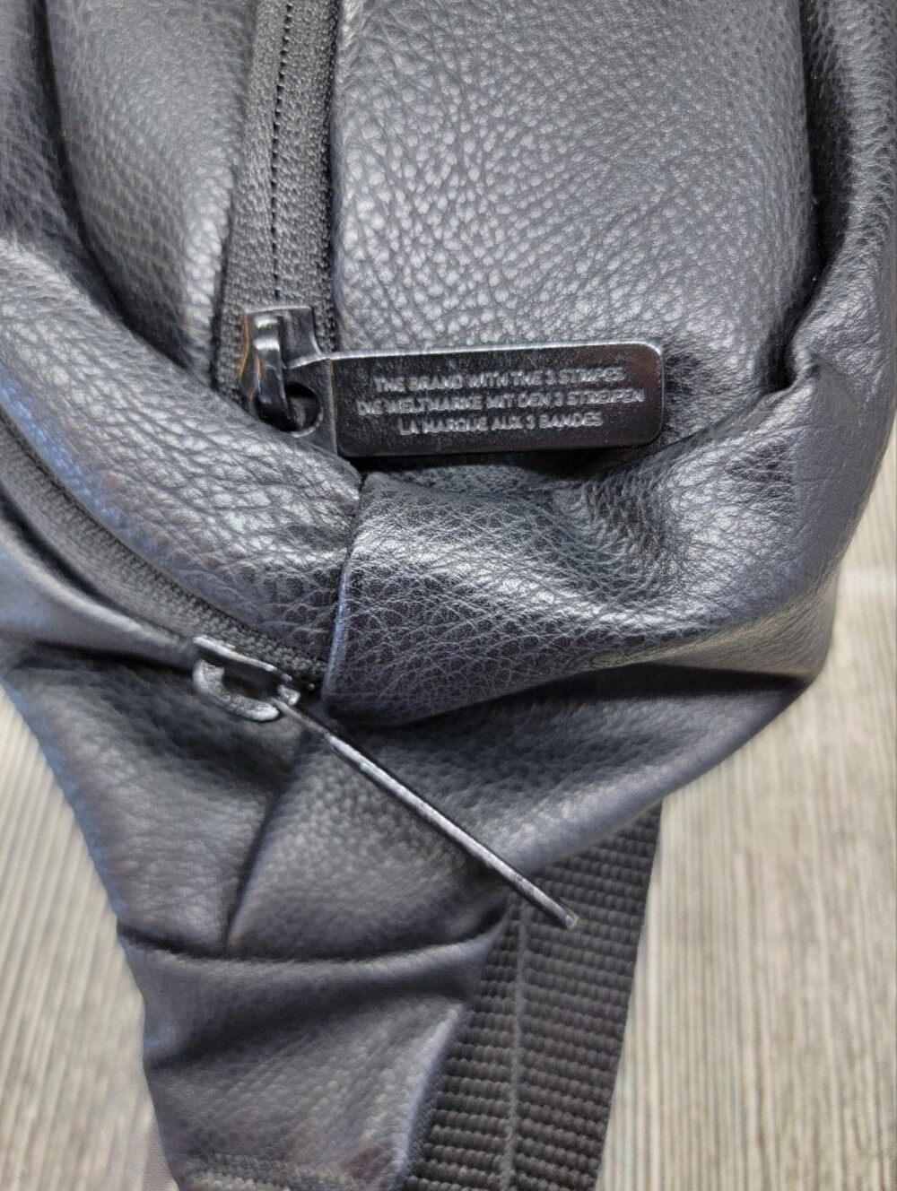 Adidas Originals Faux Leather Waist Pack Fanny Pack Black Gold Festival Unisex - Picture 11 of 16